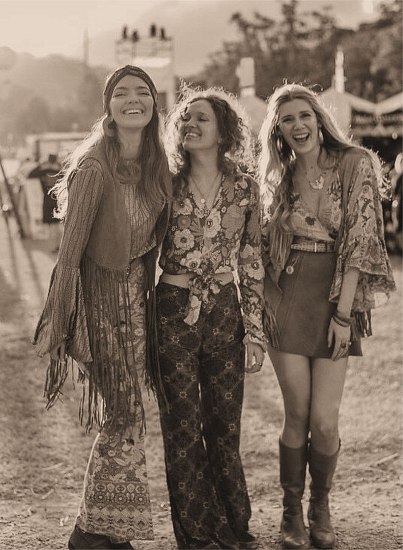 20250809-494m-hippies