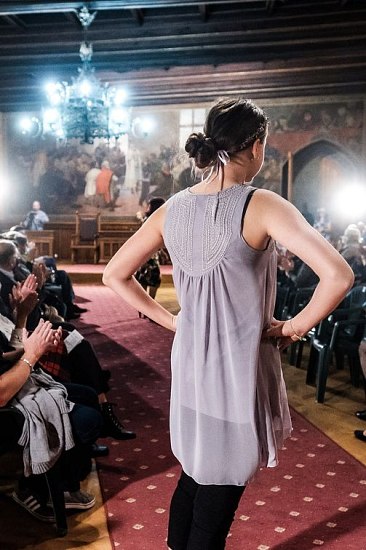 20201007132150-eed8b921-la