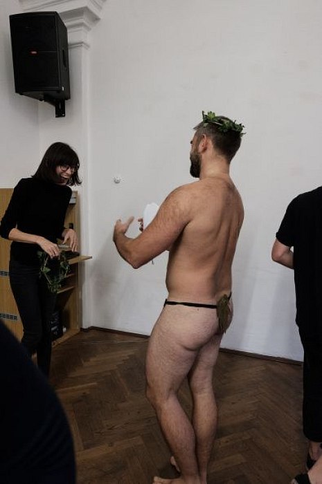 20181104144921-afa3c085-me