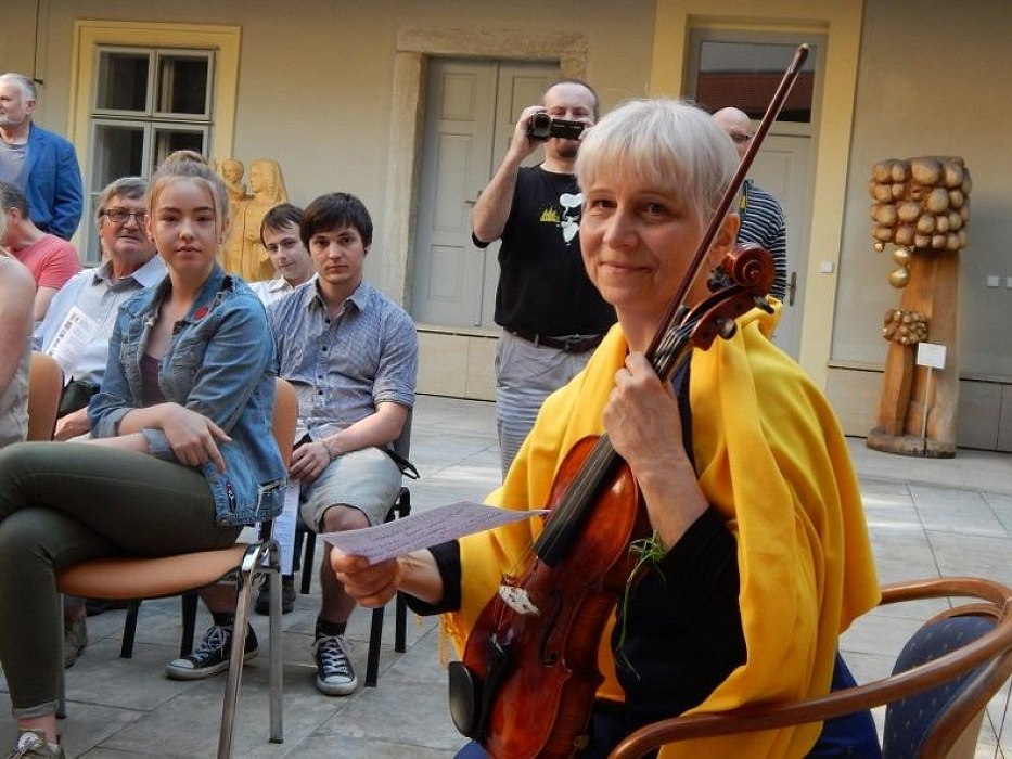 20170629232231-4d2d4fd8-me