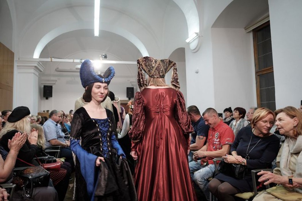 20191107215243-08fd1876-me