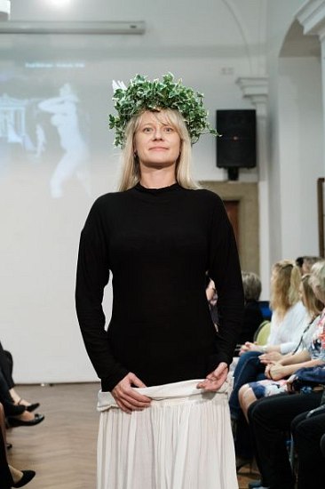 20191107223718-ed52b6d3-me