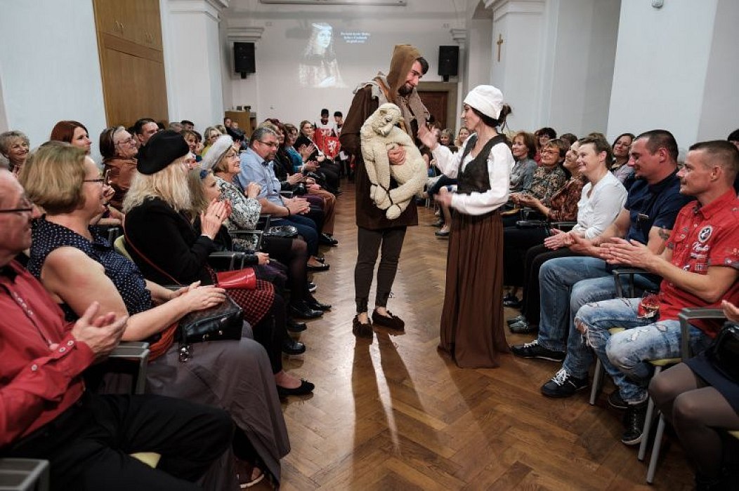 20191107214209-c5dc66e4-me