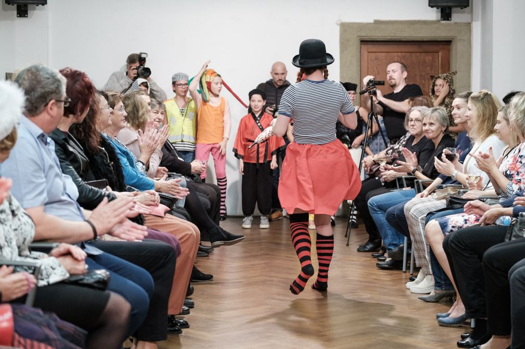 20191107205443-6a0c8162-la