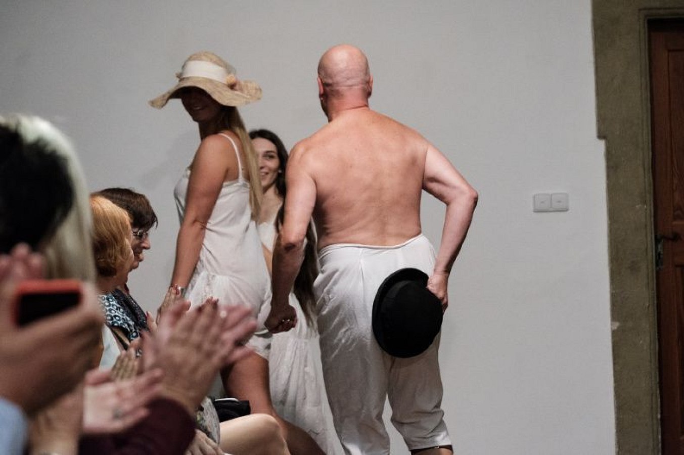 20181104163540-aeb94815-me