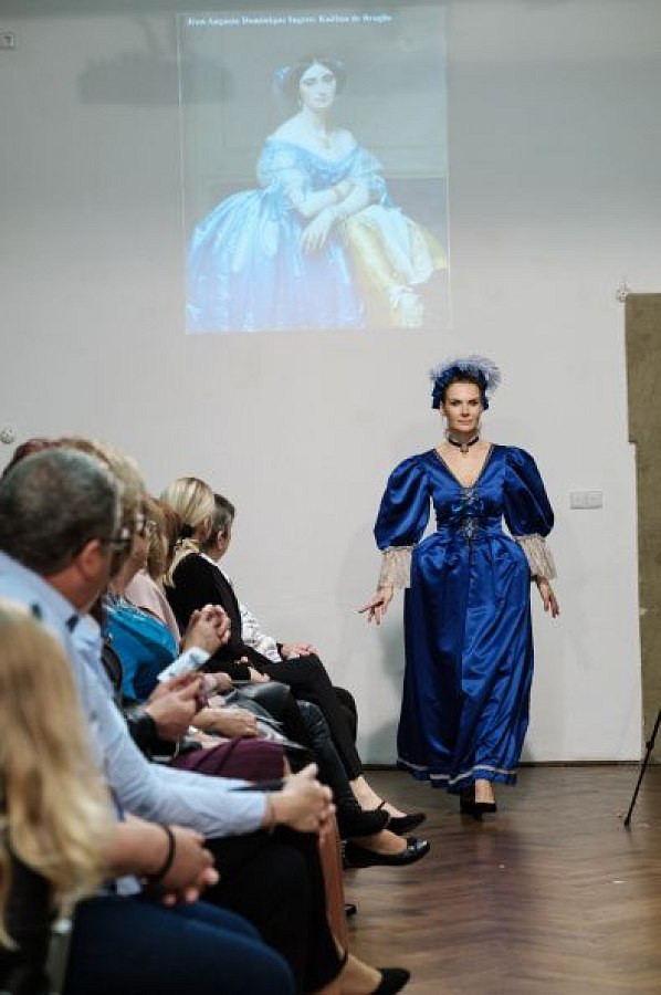 20191107223725-7af964b2-me