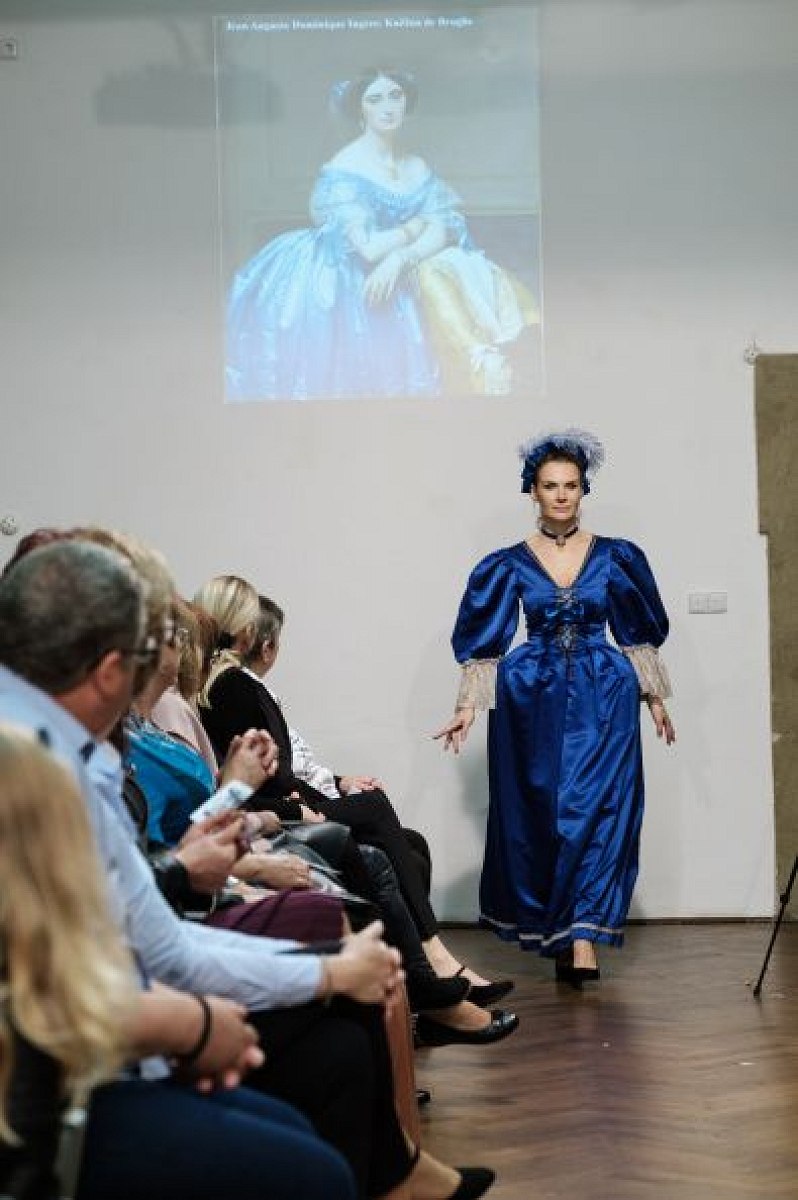 20191107223725-7af964b2-me