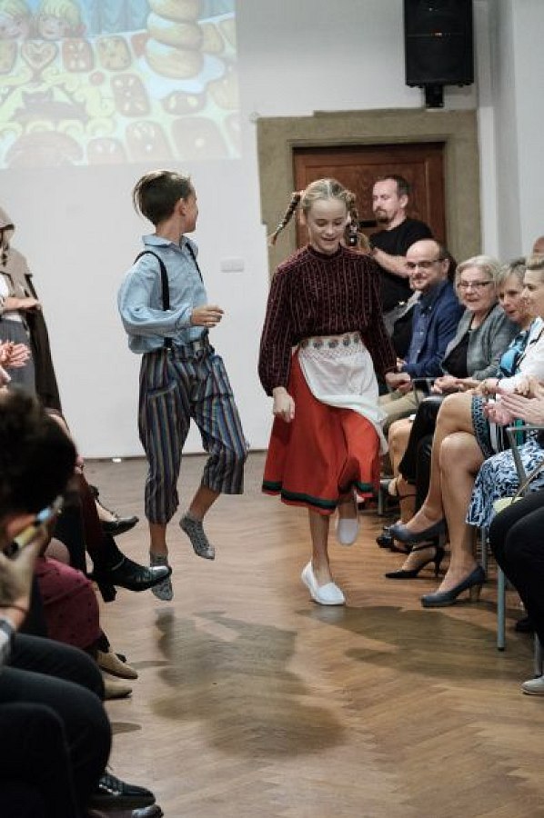 20181104165252-d3a0c0fd-me