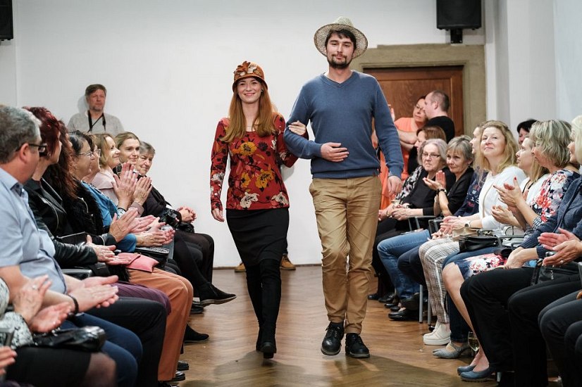 20191107205637-a09c0f97-la