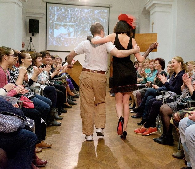 20170401172612-c3b433c0-xl