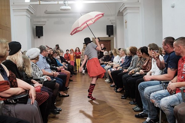 20191107205504-e320ea95-la