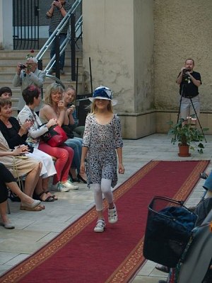 20170629215738-240ef546-me