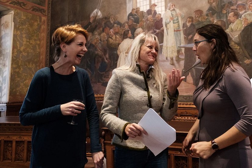 20201006230711-b7ee97bd-la