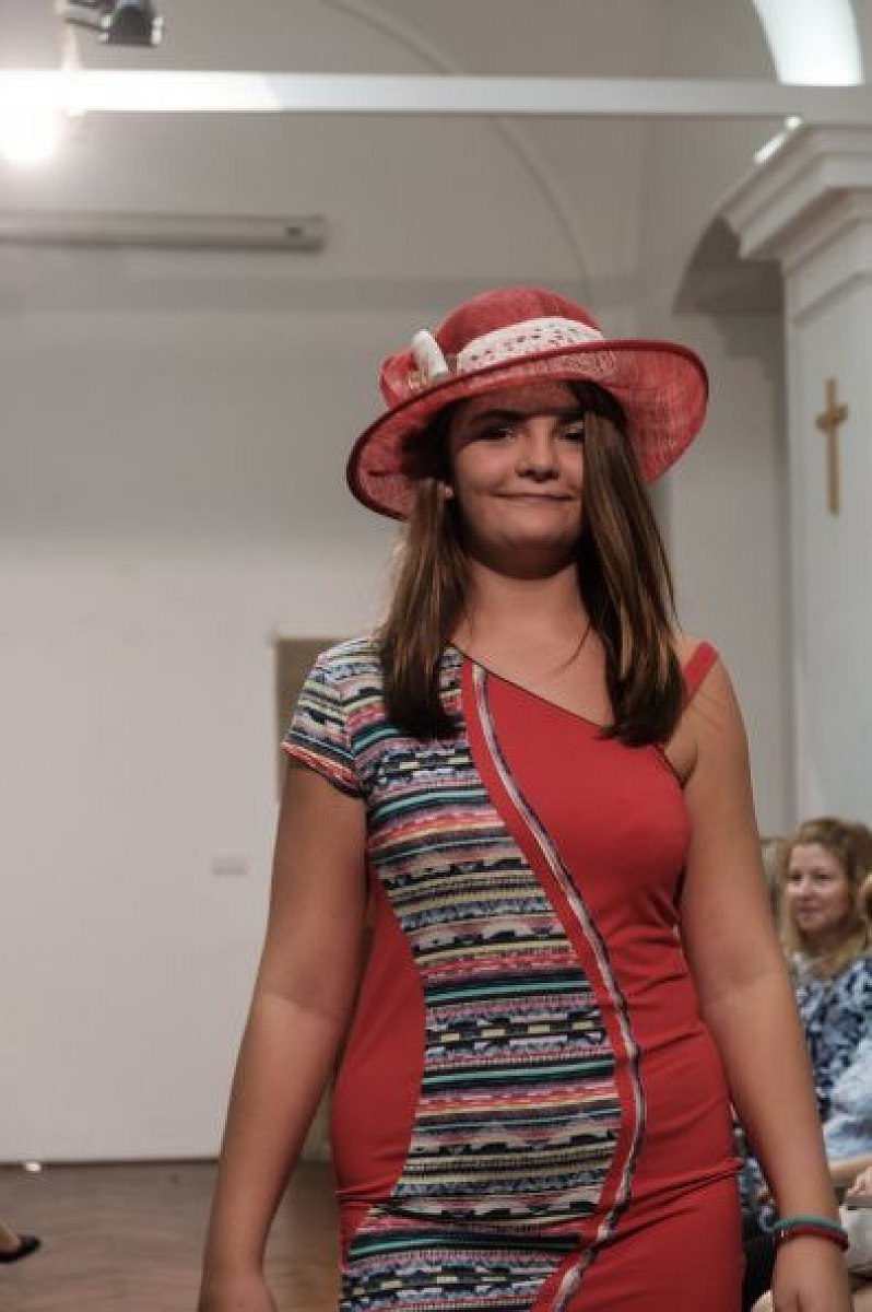 20181104162846-e318af42-me