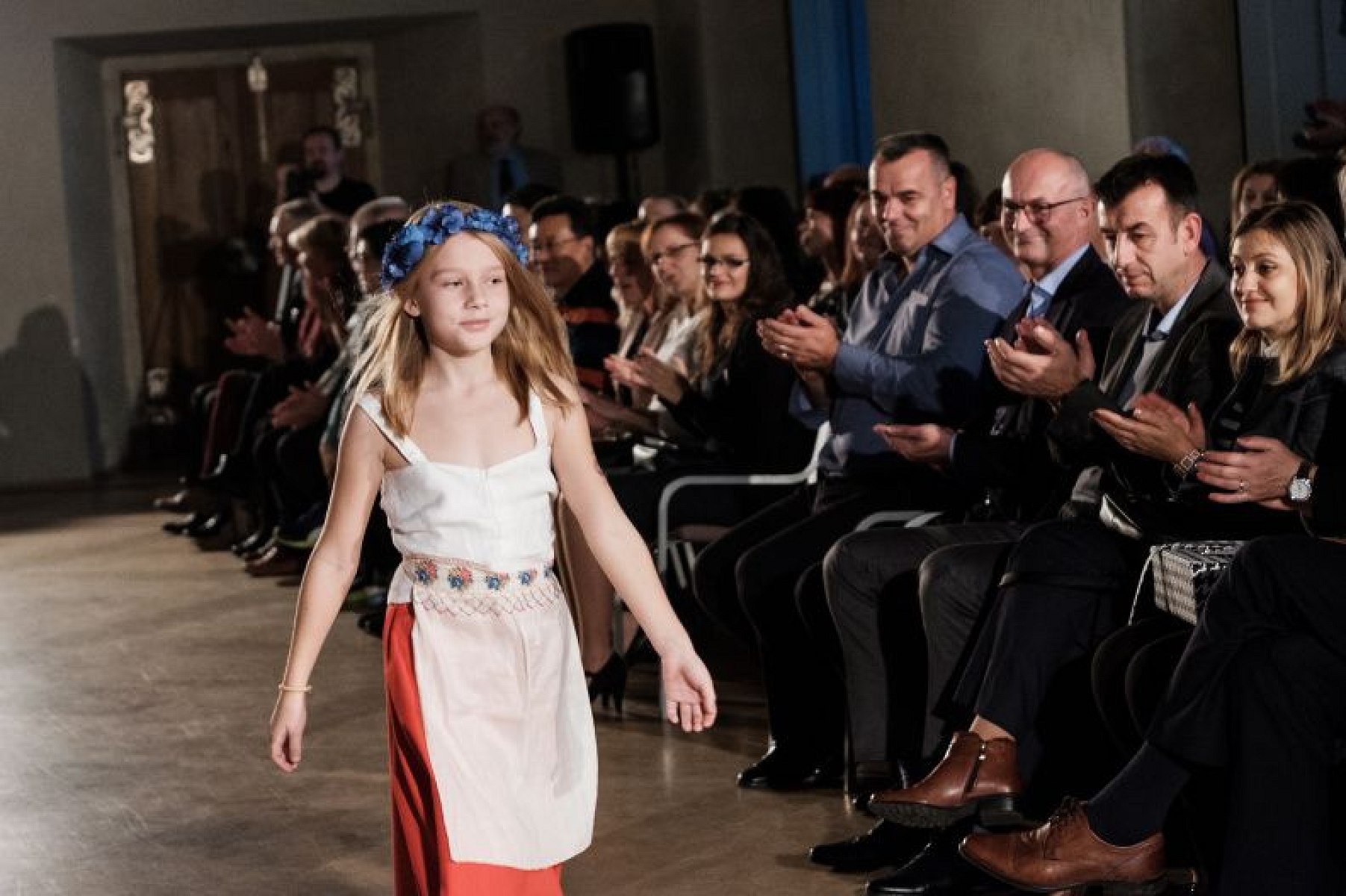 20181104193829-5b3ad778-me