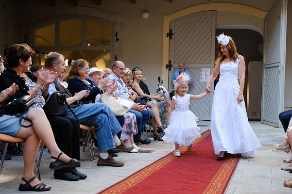 20170629231610-4dfbfae2-me