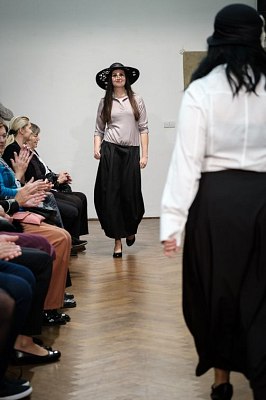 20191107211056-ad5c7dea-la