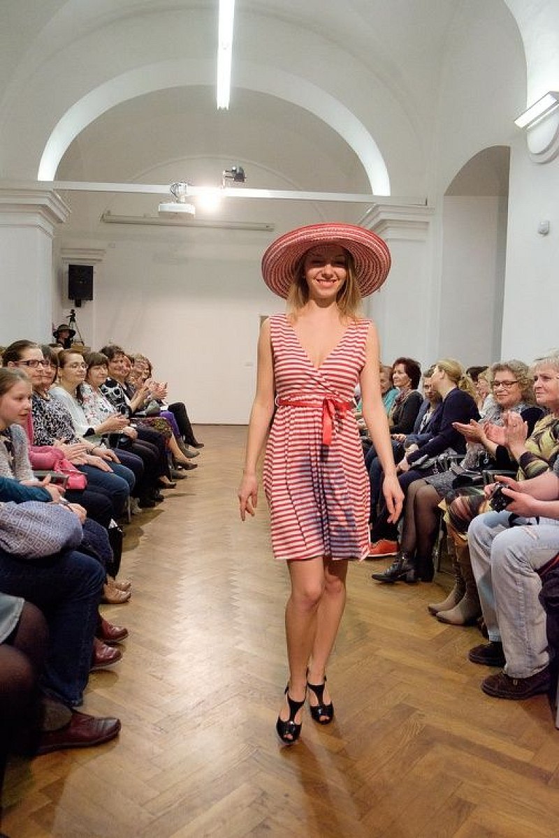 20170401172438-9af48f87-la