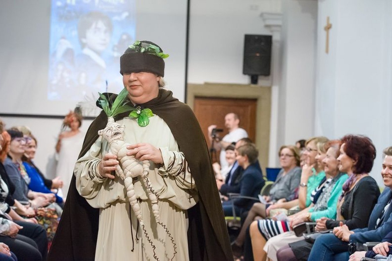 20170401173610-ad1bcd22-me