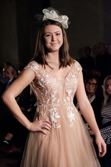 20181104201332-0830bb82-me