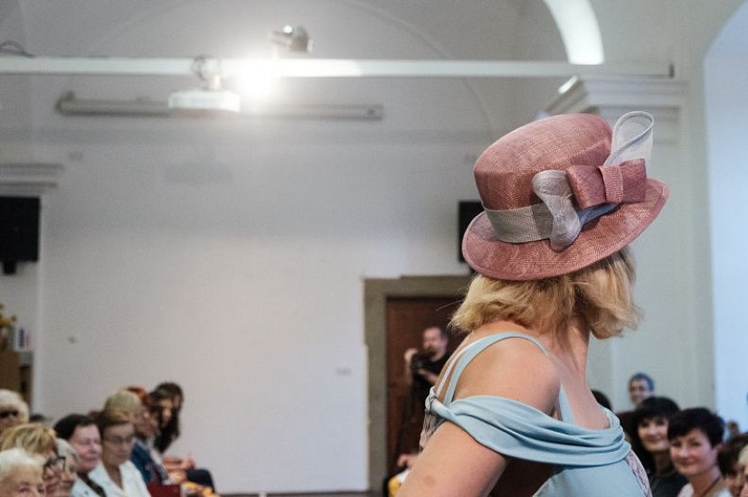 20181104174217-574481a3-me