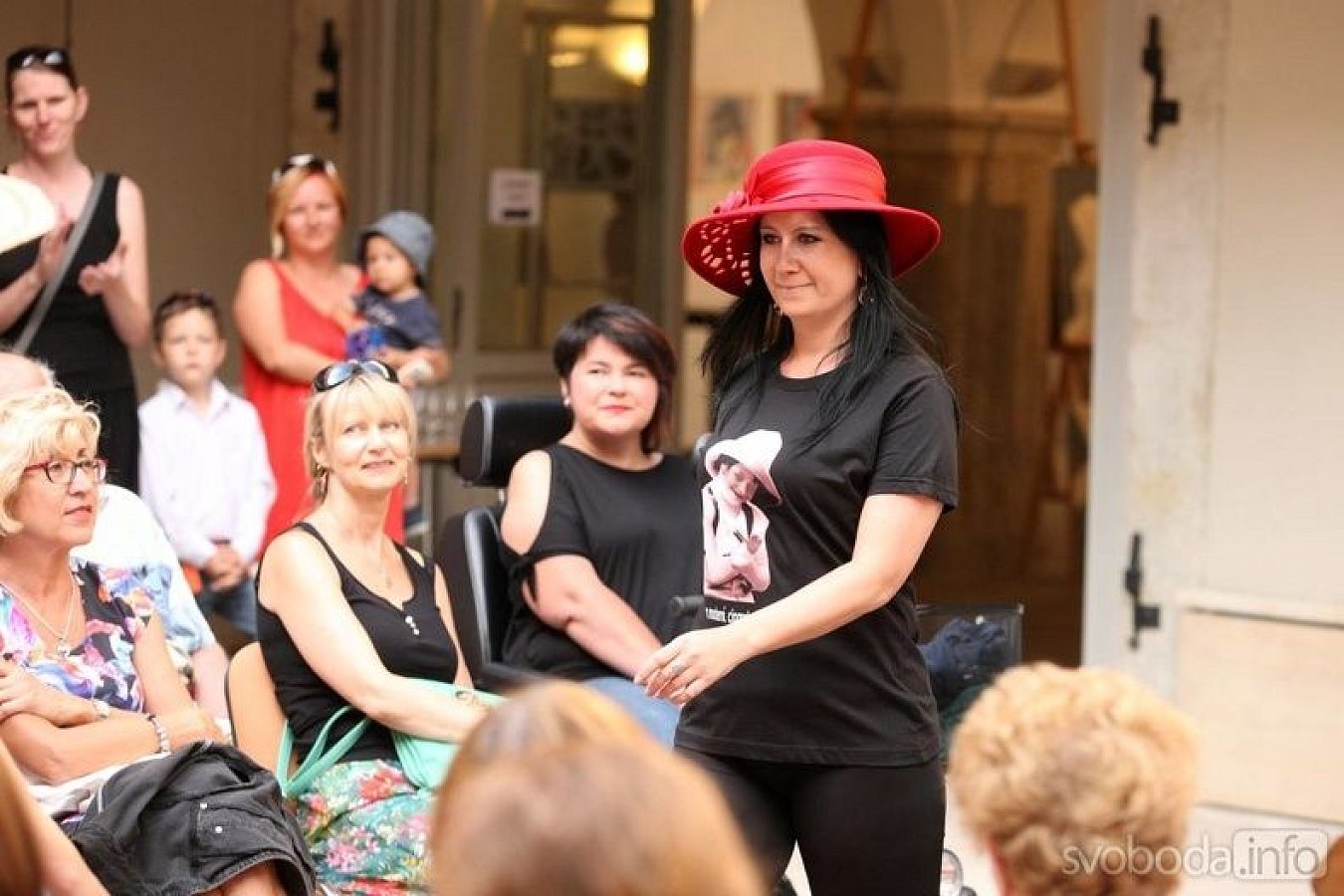 20170629215638-46c14829-me