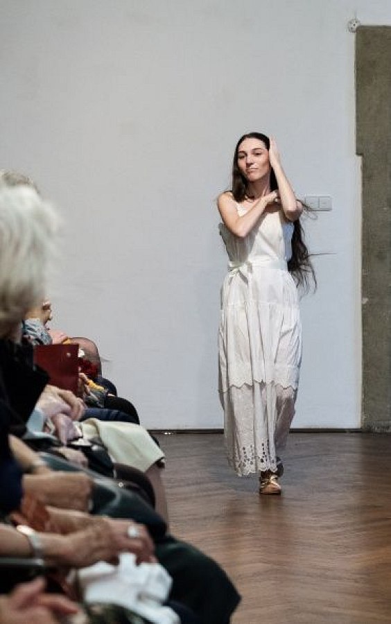 20181104175806-f8fd8f60-me