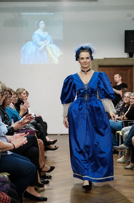 20191107223732-6349d5b0-me