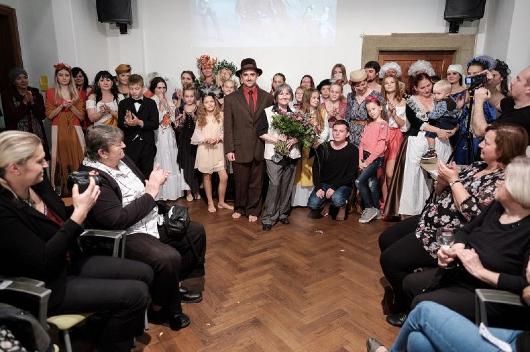 20191107224556-1c63219c-me