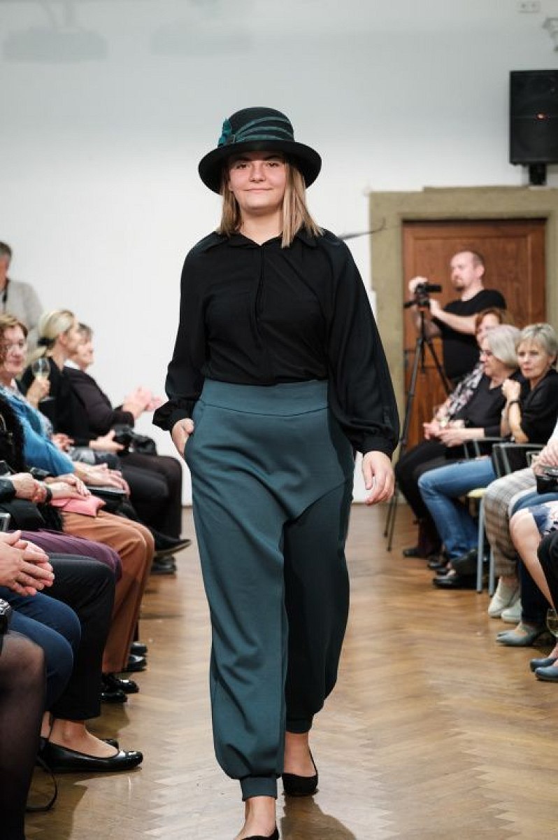 20191107205908-79202c15-la