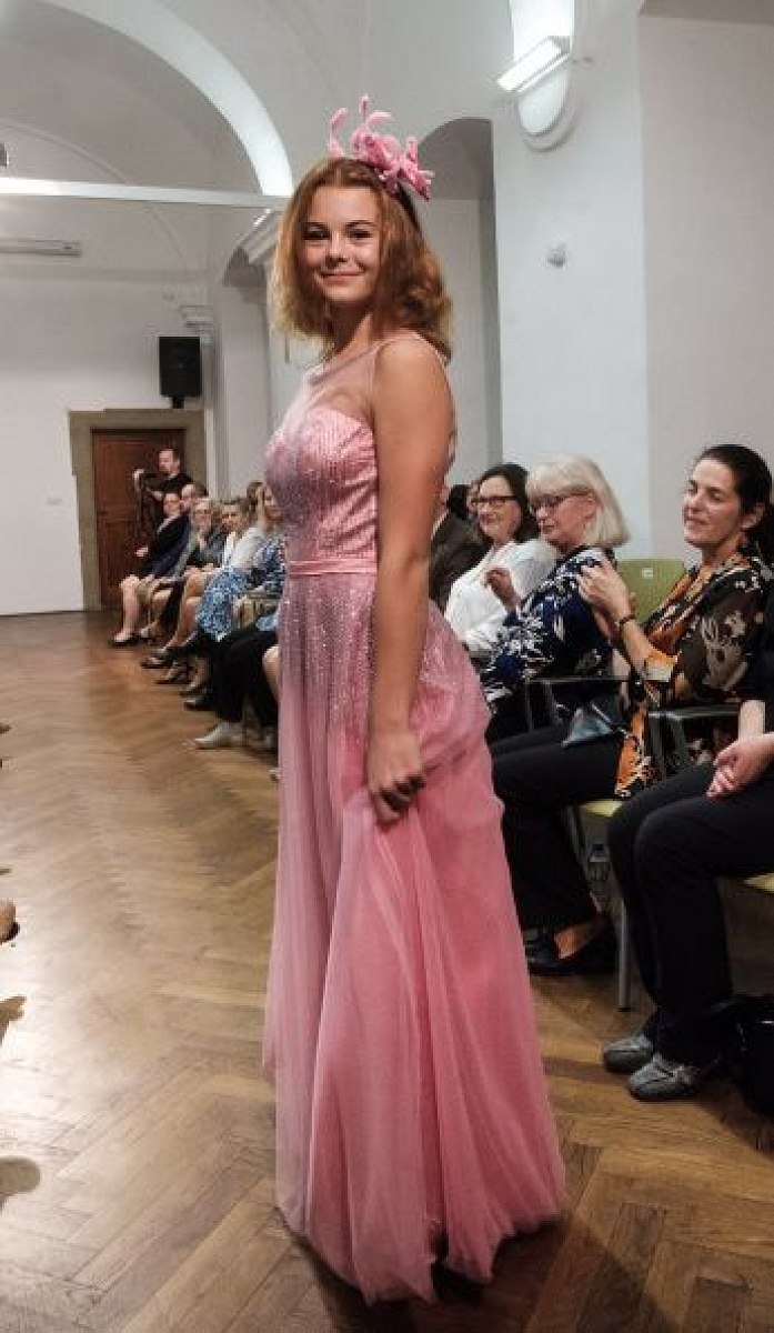 20181104170243-5ab10bdf-me