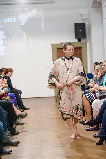 20170401173851-ddb524d7-me