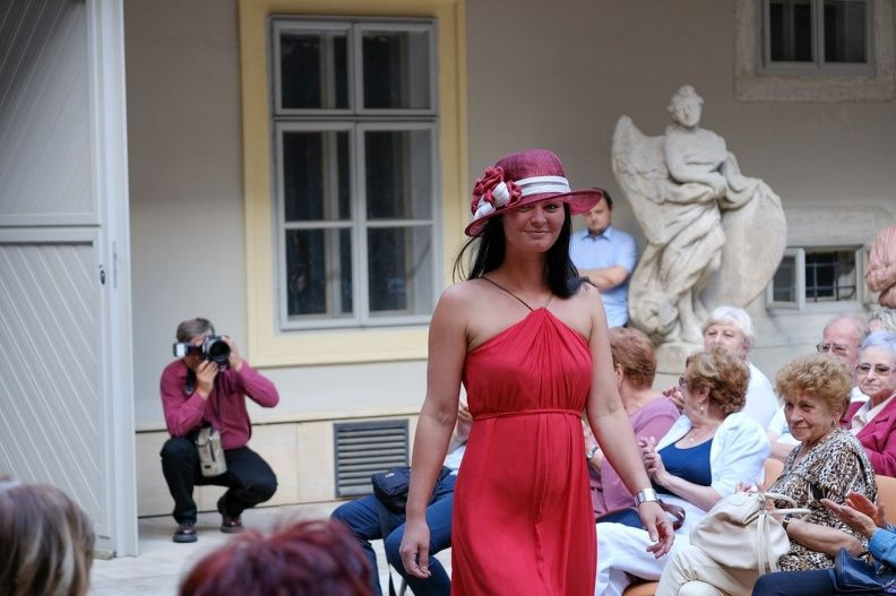 20170629215601-41deb2b9-me