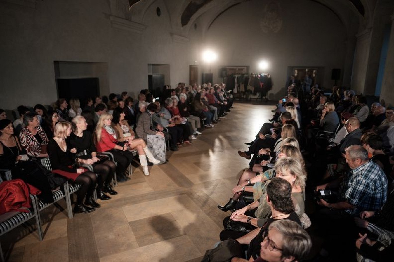 20181104192258-4a93a2e1-me