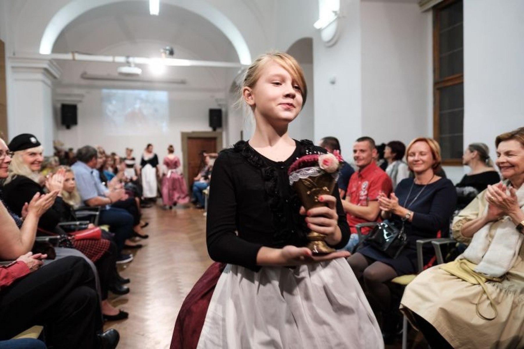 20191107224005-9be228bb-me