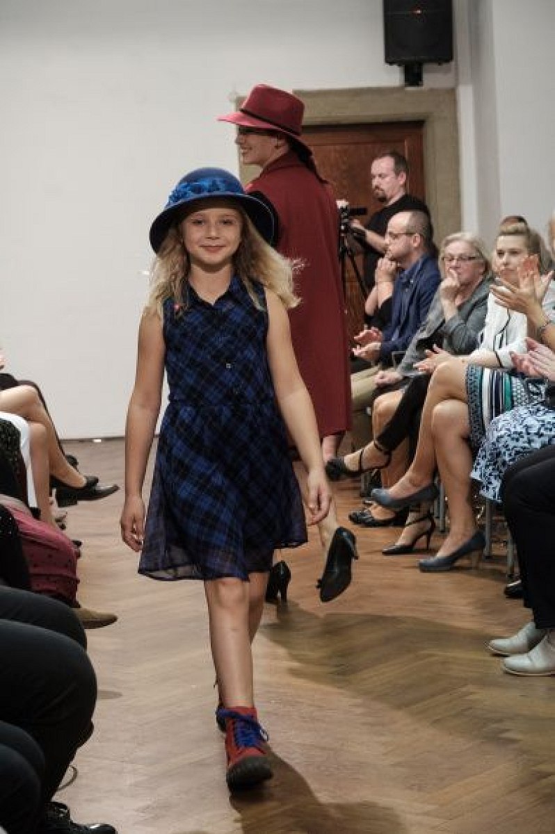 20181104163912-d7462d39-me