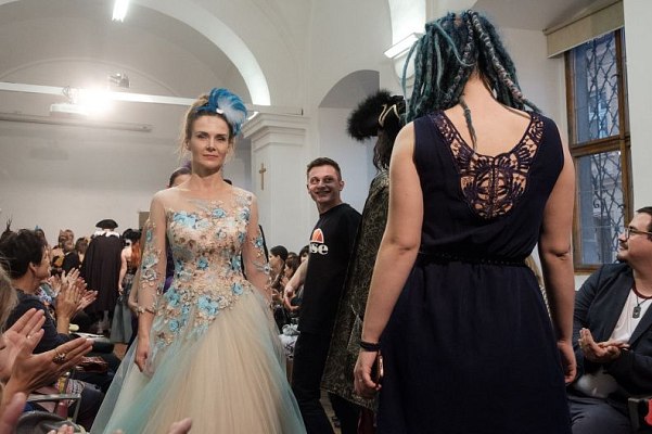 20181104184437-cfad1d9f-me