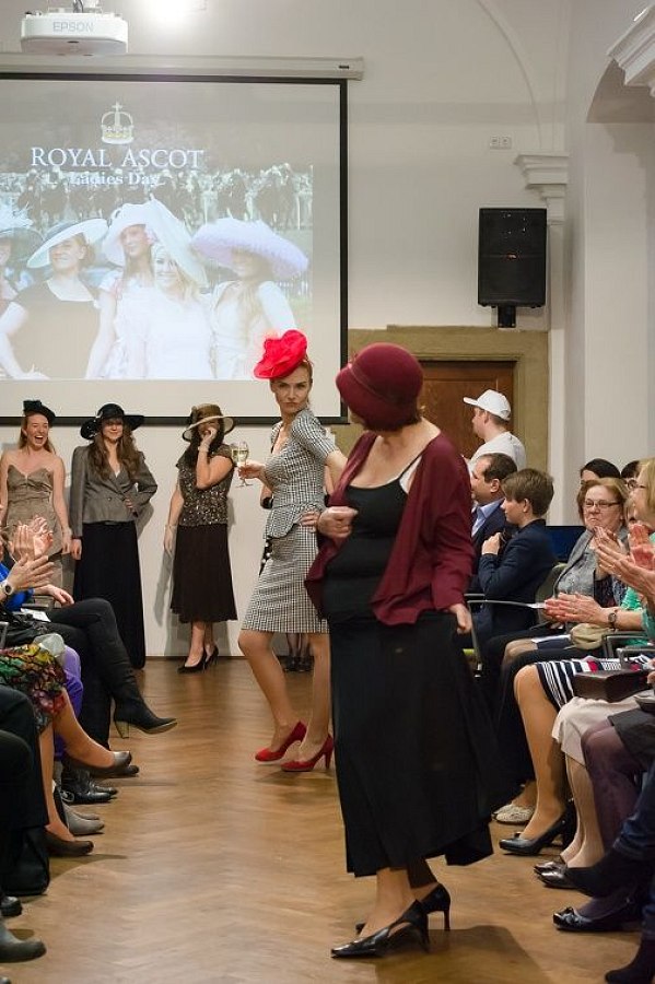 20170401172734-575d7a5c-la