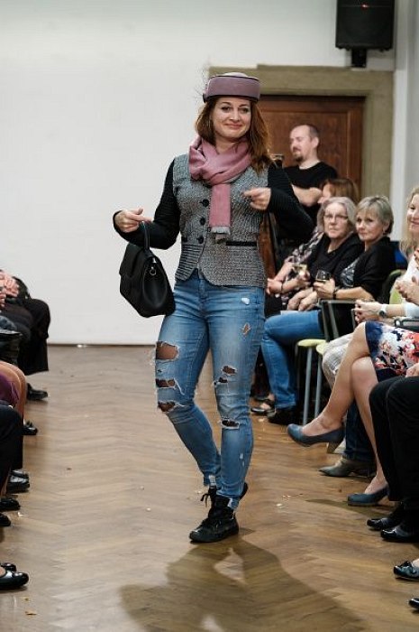 20191107215913-605f2d48-me