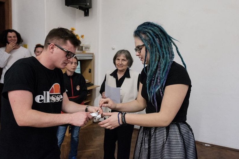 20181104145104-e7caaedb-me