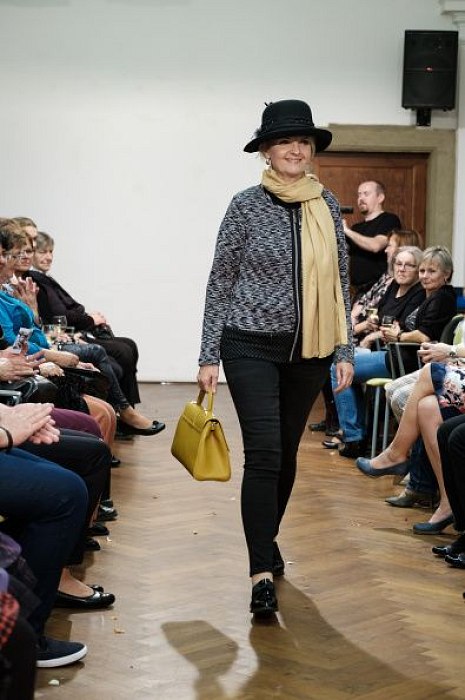 20191107215538-a08f0f34-me