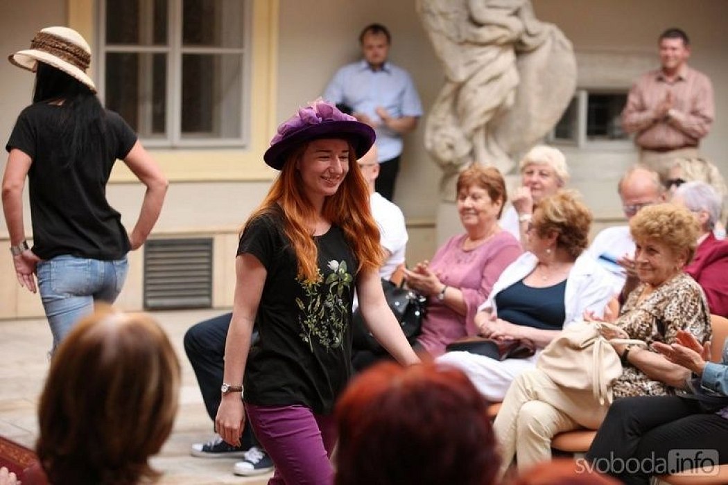 20170629215633-a67470fb-me