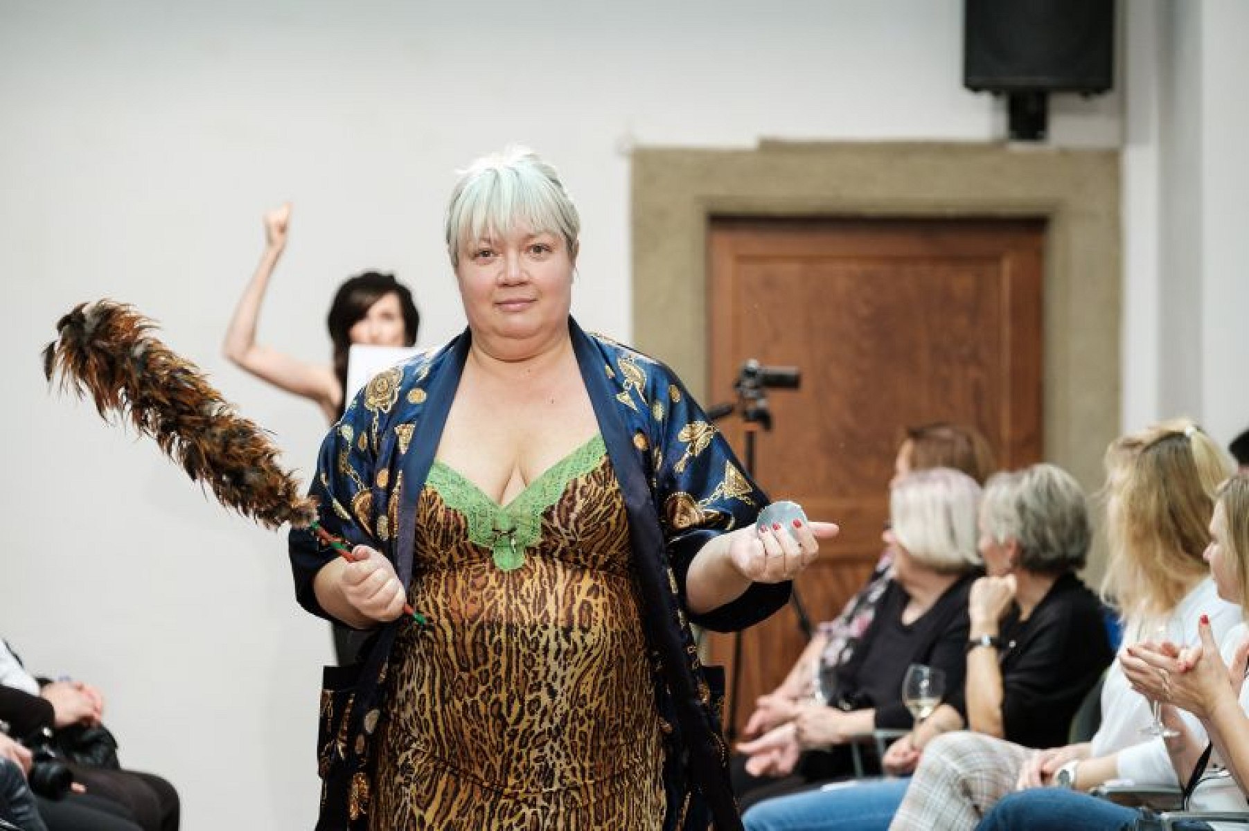 20191107213204-ce983973-me