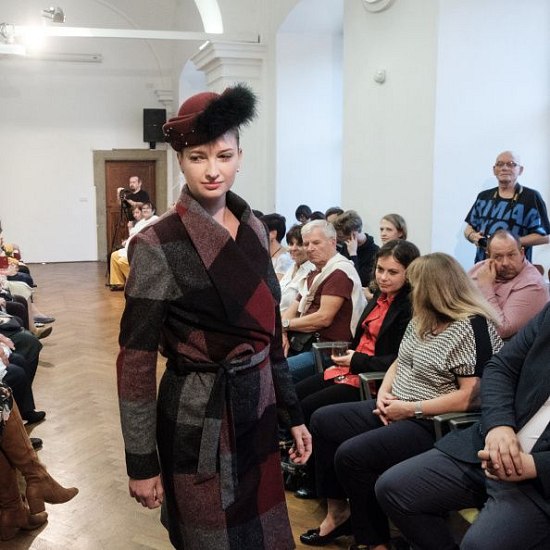 20181104180343-ae813d46-me