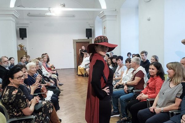 20181104180609-4cc055a9-me