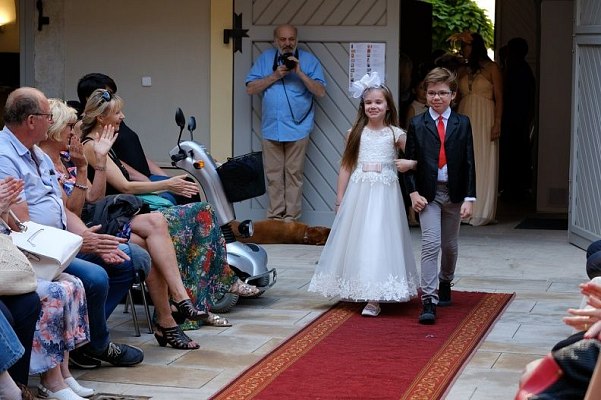 20170629231632-dfc3601a-me