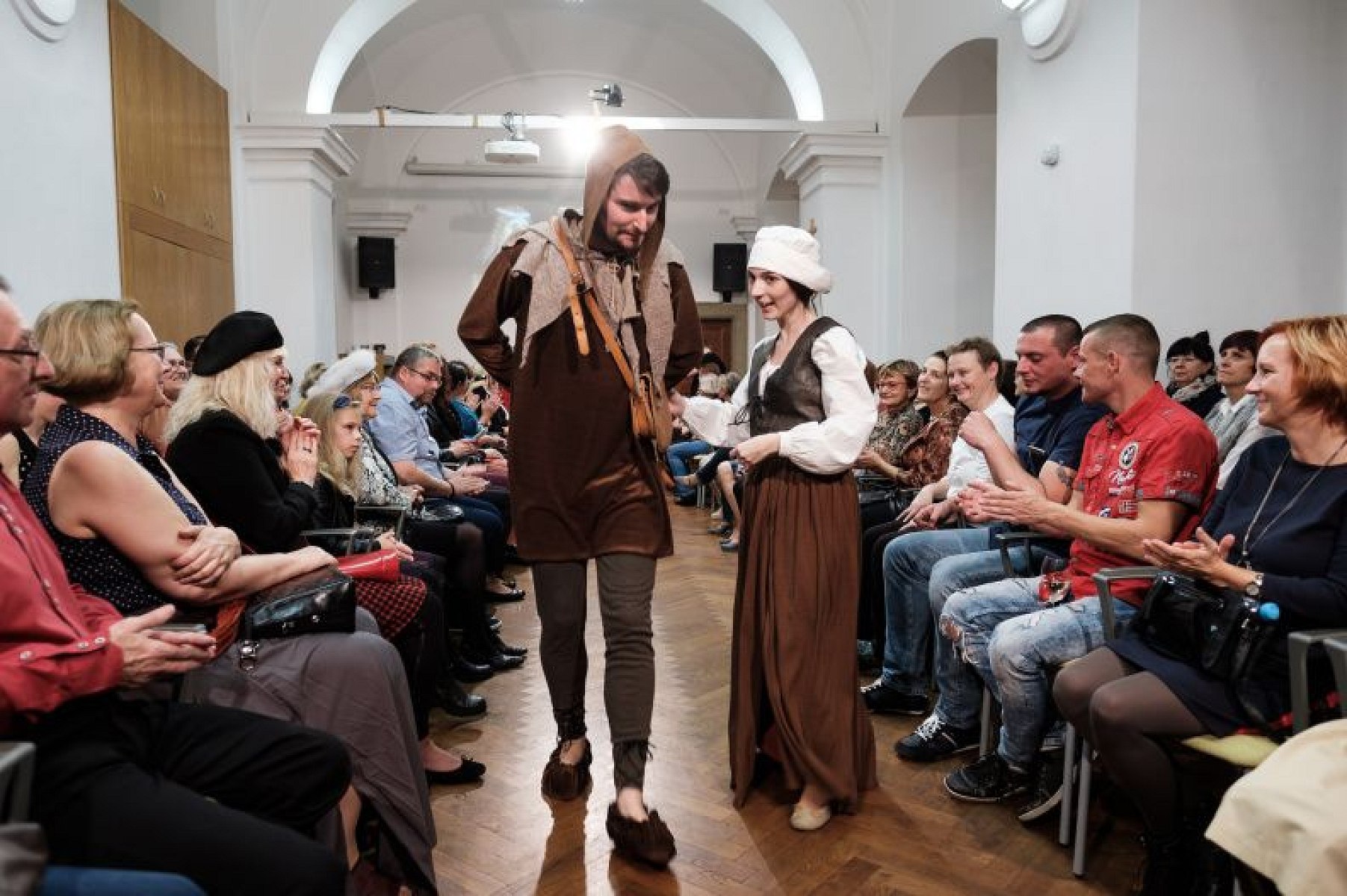 20191107214355-221ab95d-me