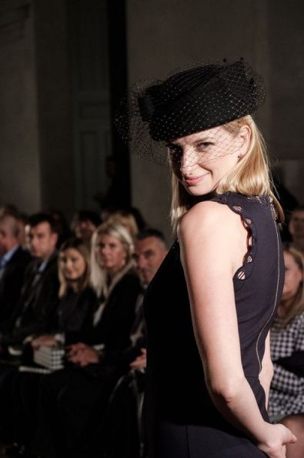 20181114192055-8d555ad8-me