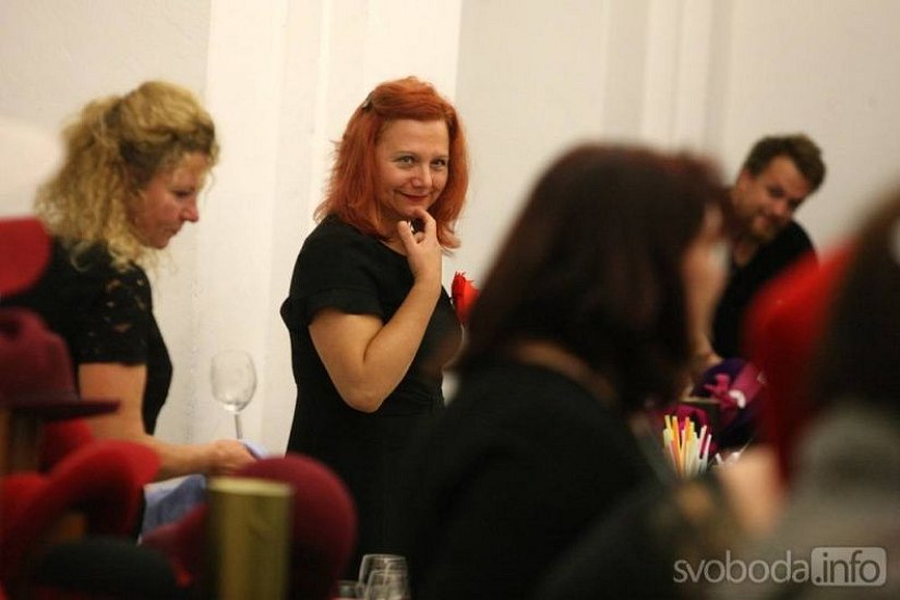 20191107225951-cde39b06-me