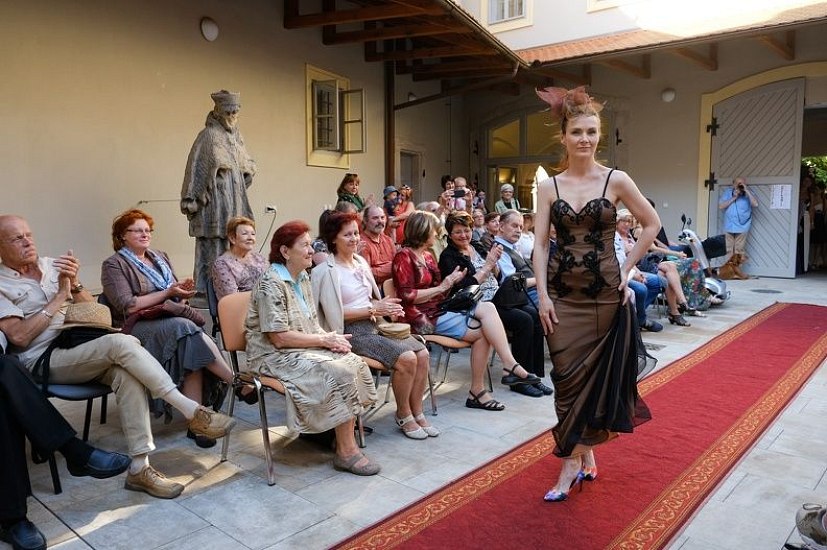 20170629231623-4488a752-me